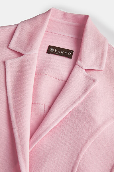 PINK JACKET 8