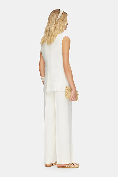 DORE SURPLICE NECKLINE (CROSS-OVER NECKLINE) VEST 4