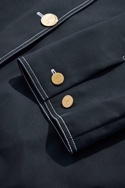 OVERCOAT 4