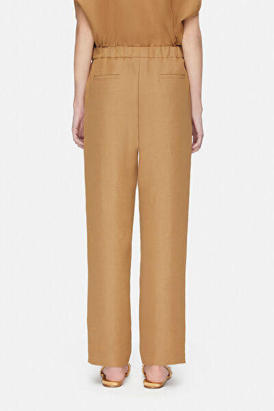 TAN TROUSERS 3