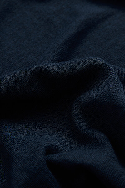 NAVY BLUE SHORT SLEEVE TSHIRT 5