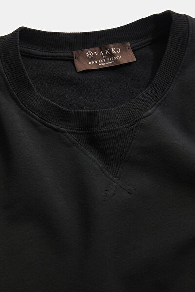 BLACK BASIC / ROUND NECKLINE SWEATSHIRT 3