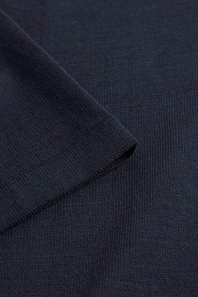 NAVY BLUE BASIC / ROUND NECKLINE SHORT SLEEVE TSHIRT 4