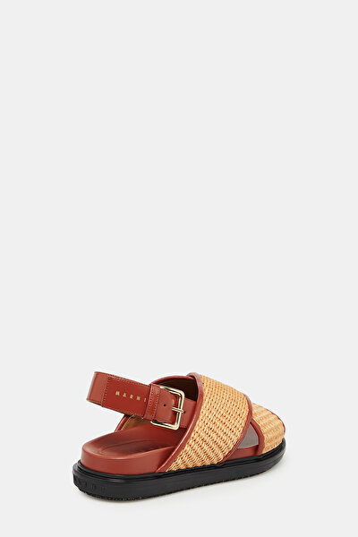 SANDAL 3