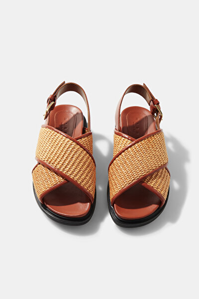 SANDAL 4
