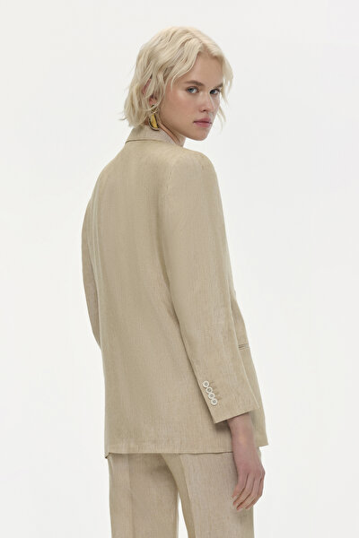 BEIGE JACKET 3
