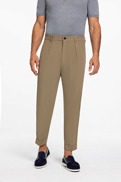 BEIGE TROUSERS 3