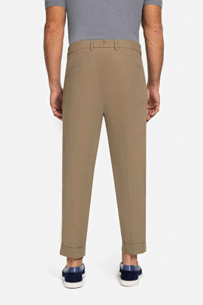 BEIGE TROUSERS 4