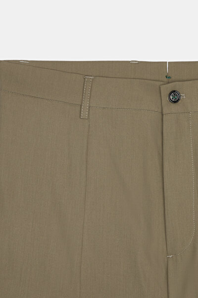 BEIGE TROUSERS 8