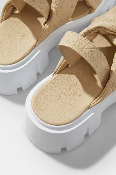 BEIGE MONOGRAM LEATHER SANDALS 5