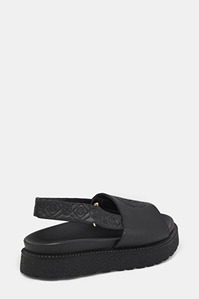SANDAL 3