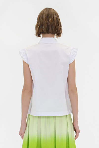 WHITE SLEEVELESS BLOUSE 3