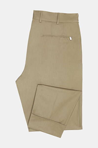 BEIGE TROUSERS 5