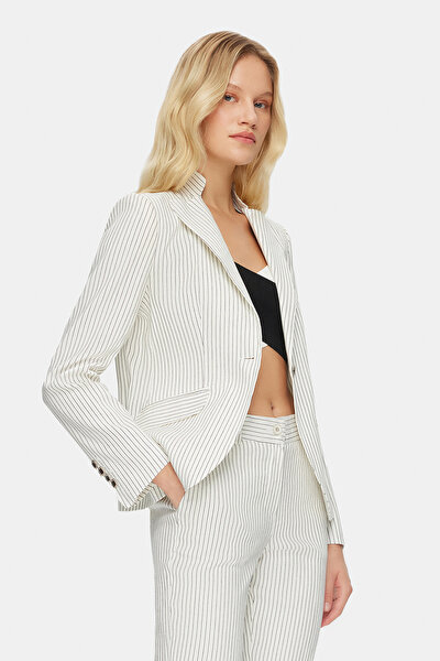 BLACK JACKET 3