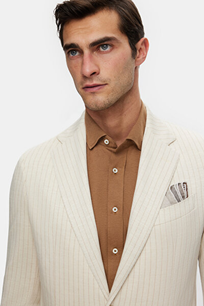 BEIGE WOOL/SILK SUIT 4