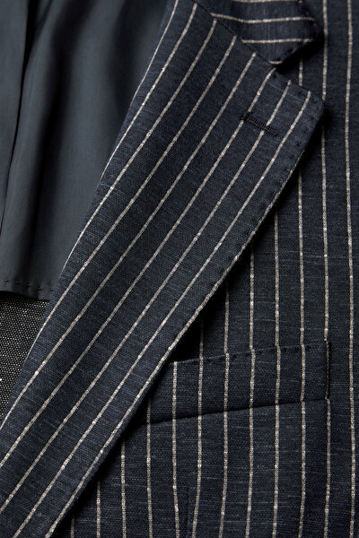 ECRU WOOL/SILK SUIT 9