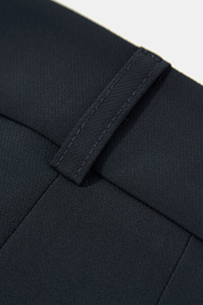 NAVY BLUE SKINNY LEG TROUSERS 8