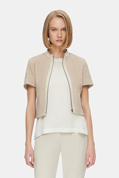 BEIGE JACKET 3