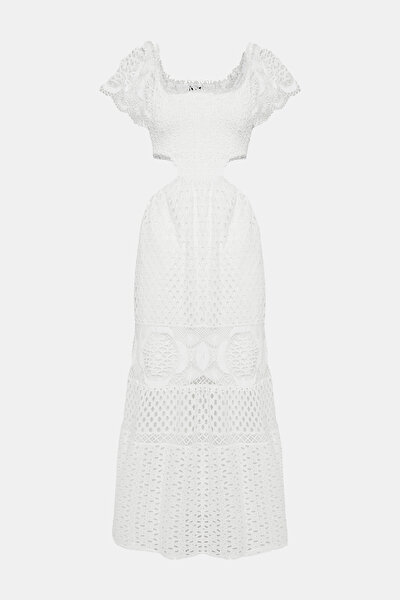 WHITE SLEEVELESS SUSPENDER DRESS 4