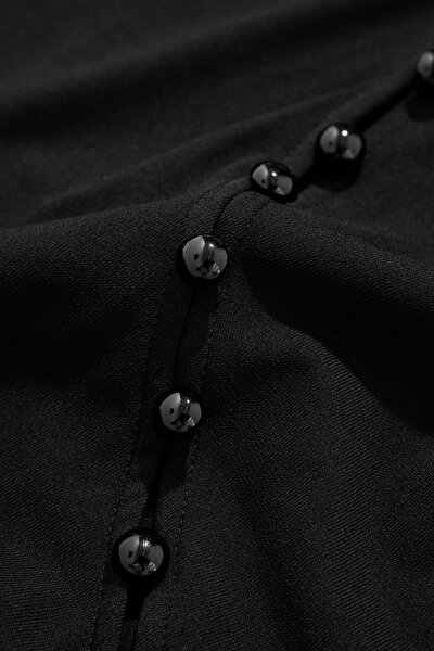 DRESS 4