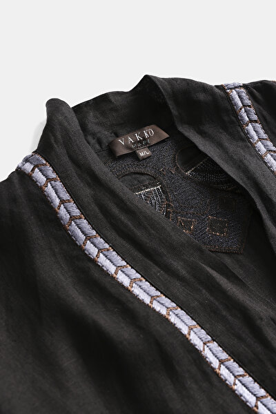 BLACK KIMONO 3