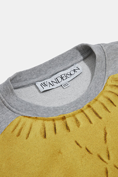 SWEATSHIRT 3