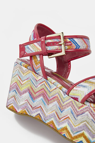 ORANGE DESIGN FILLED SHOE 5