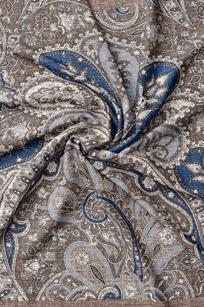 HANDKERCHIEF 4