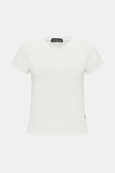 WHITE BASIC / ROUND NECKLINE SHORT SLEEVE TSHIRT 4