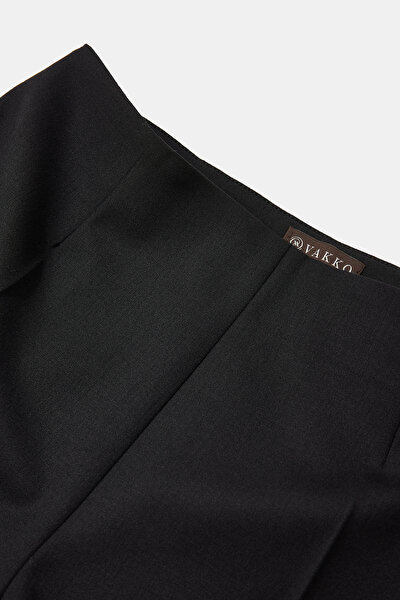 BLACK SKINNY LEG TROUSERS 3