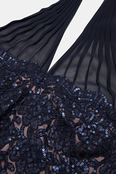 DRESS 3
