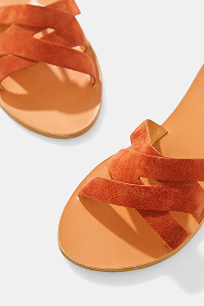 MAROON SANDALS 4