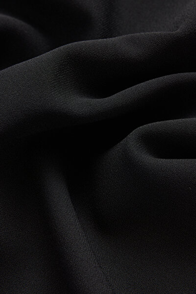 BLACK SHORT SLEEVE ABOVE THE KNEE DRESS 5