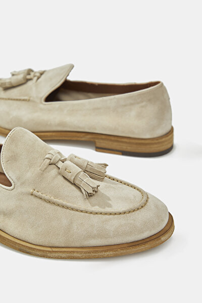 BEIGE SUEDE SHOE 3