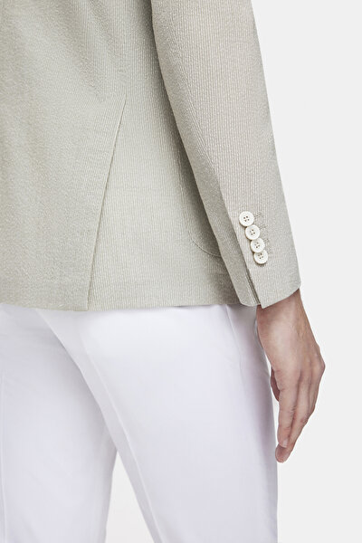 BEIGE JACKET 3