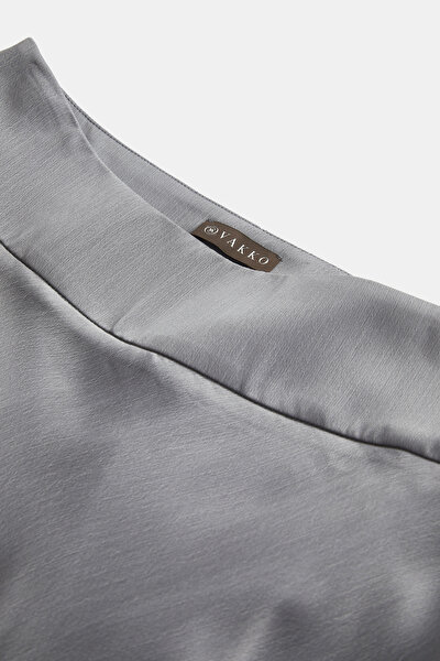 GREY SKIRT 3
