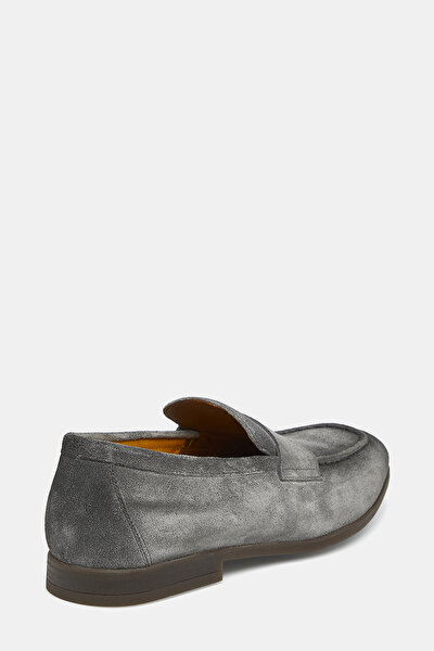GREY SUEDE SHOE 3