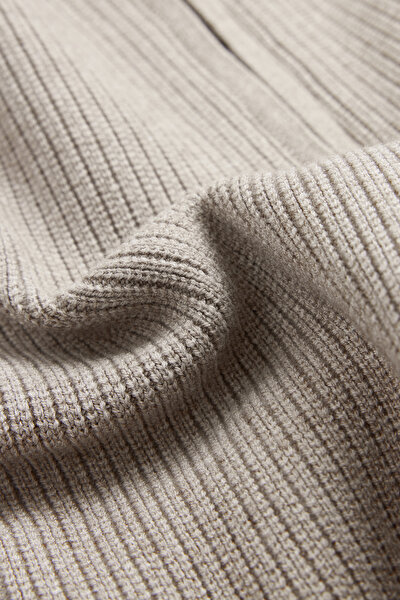 BEIGE TRICOT CARDIGAN 5