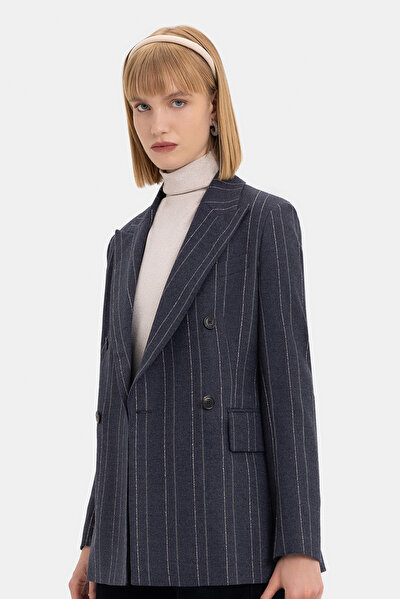 ECRU SURPLICE NECKLINE (CROSS-OVER NECKLINE) JACKET 3