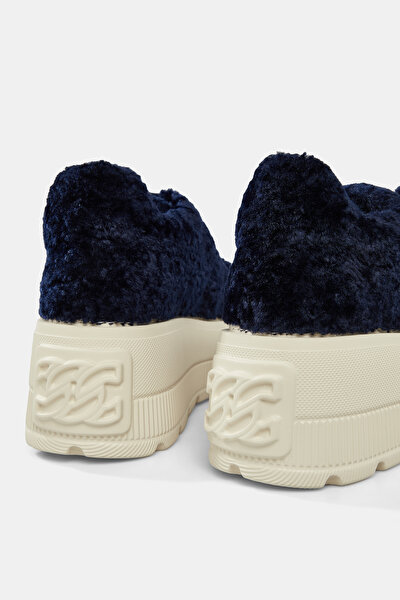 WHITE ECO FUR SHOE 5