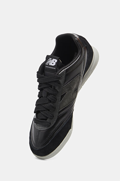SNEAKER 5