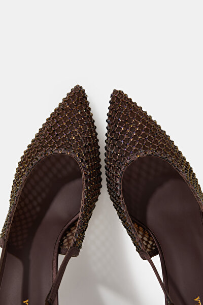 BROWN JEWELLED SHOE 8