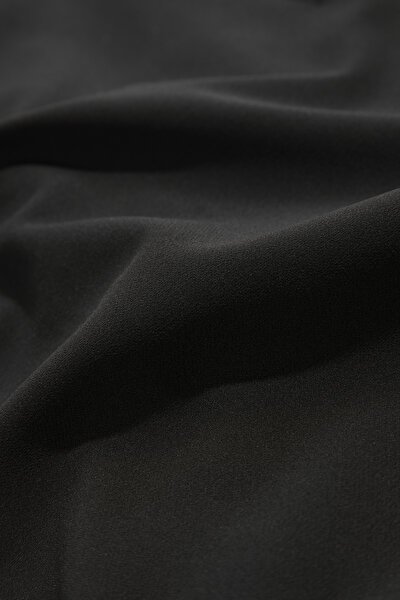 BLACK SHORT SLEEVE BELOW THE KNEE DRESS 5