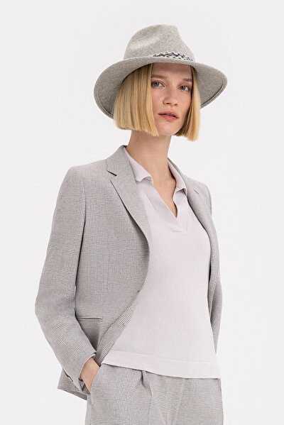 WHITE JACKET 3