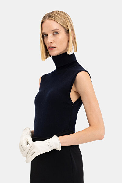 BLACK SLEEVELESS DRESS 4