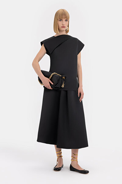BLACK ASYMMETRIC OFF THE SHOULDER BLOUSE 3