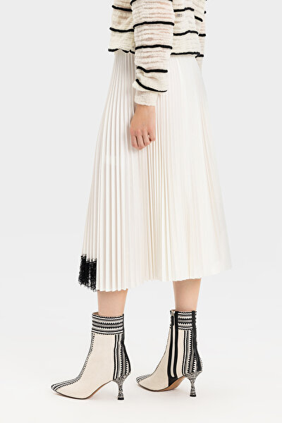 BLACK PLISSE MIDI SKIRT 4