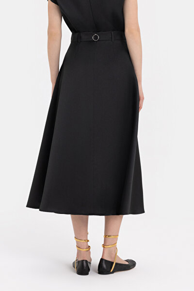 BLACK MIDI SKIRT 3