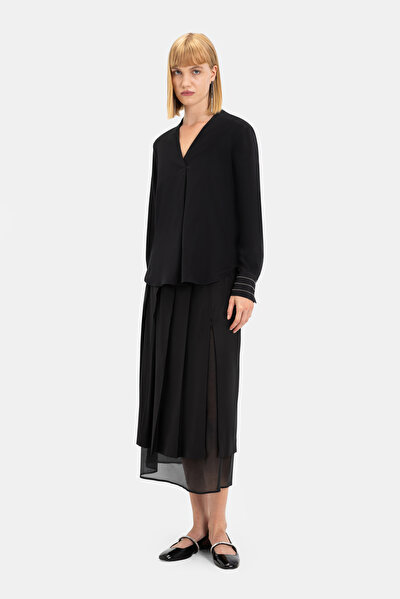 BLACK V NECK LONG SLEEVE BLOUSE 3