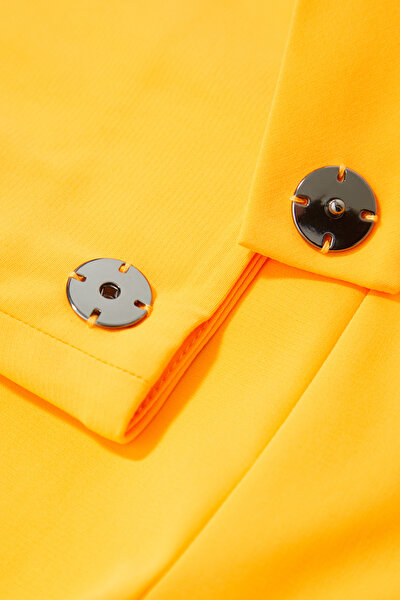 YELLOW SHORT BERMUDA 4